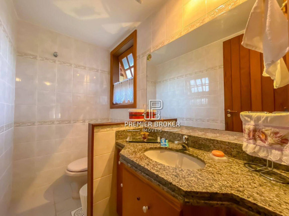 Imagem Casa com 3 Quartos à Venda, 200 m² em Quebra Frascos - Teresópolis Imagem Casa com 3 Quartos à Venda, 200 m² em Quebra Frascos - Teresópolis