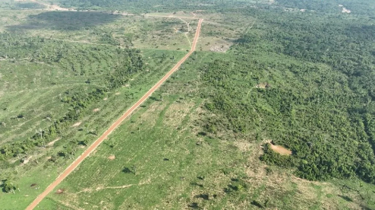 Imagem Fazenda à Venda, 650 m² em Zona Rural - Marcelândia Imagem Fazenda à Venda, 650 m² em Zona Rural - Marcelândia
