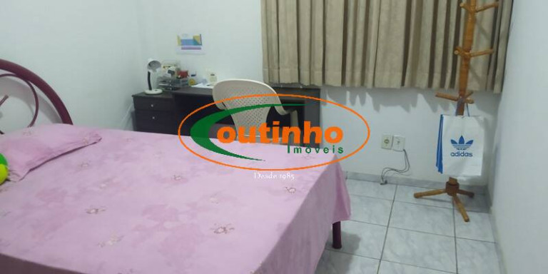 Imagem Apartamento com 4 Quartos à Venda, 108 m² em Tijuca - Rio De Janeiro Imagem Apartamento com 4 Quartos à Venda, 108 m² em Tijuca - Rio De Janeiro