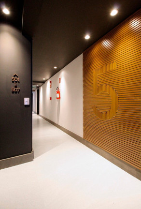 Imagem Imóvel com 1 Quarto à Venda, 67 m² em Petrópolis - Porto Alegre Imagem Imóvel com 1 Quarto à Venda, 67 m² em Petrópolis - Porto Alegre
