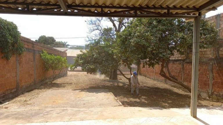Imagem Casa com 4 Quartos à Venda, 180 m² em Taguatinga Sul (taguatinga) - Brasília