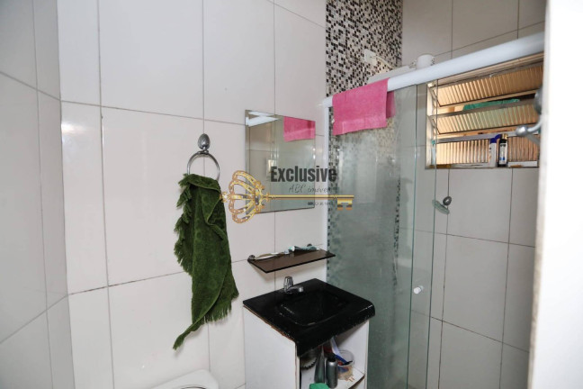 Imagem Sobrado com 3 Quartos à Venda, 210 m² em Vila Humaitá - Santo André