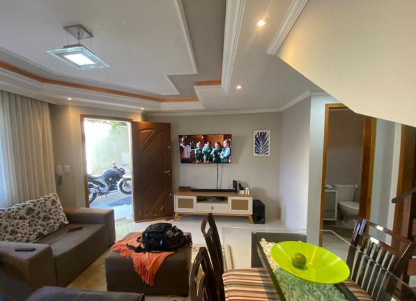 Imagem Sobrado com 3 Quartos à Venda, 108 m² em Xaxim - Curitiba