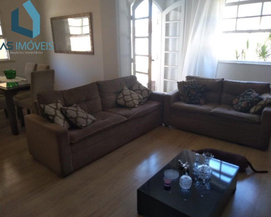 Imagem Casa com 5 Quartos à Venda, 260 m² em Centro - São Pedro Da Aldeia