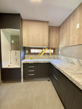Imagem Imóvel com 4 Quartos à Venda, 400 m² em Praia Do Forte - Mata De São João Imagem Imóvel com 4 Quartos à Venda, 400 m² em Praia Do Forte - Mata De São João