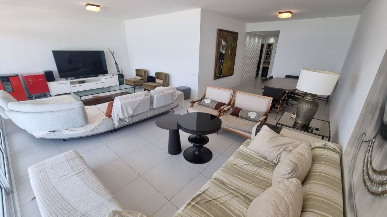Imagem Apartamento com 4 Quartos à Venda, 190 m² em Pitangueiras - Guarujá Imagem Apartamento com 4 Quartos à Venda, 190 m² em Pitangueiras - Guarujá