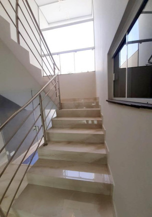 Imagem Casa com 3 Quartos à Venda, 202 m² em Jardim Império Do Sol - Maringá