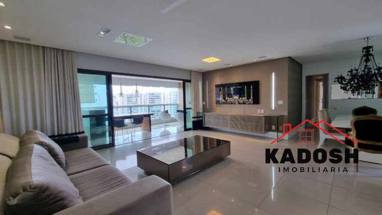 Apartamento com 3 Quartos para Alugar, 195 m² em Patamares - Salvador