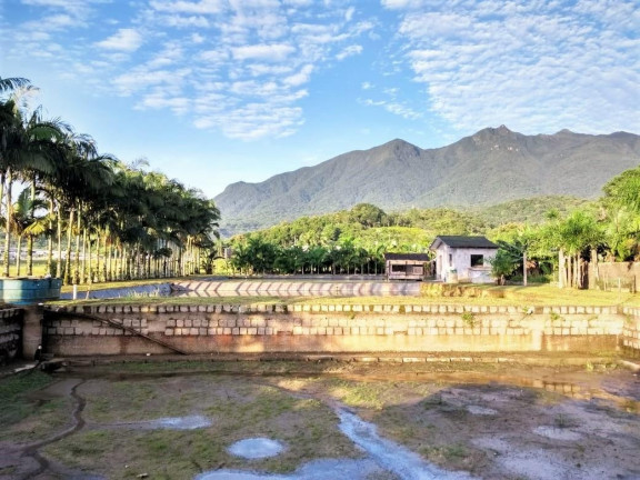 Terreno à Venda,  em Urubuquara - Garuva