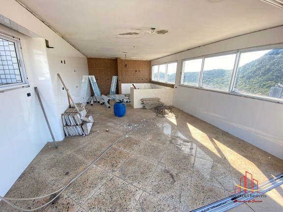 Imagem Imóvel com 5 Quartos à Venda, 640 m² em Canto Do Forte - Praia Grande Imagem Imóvel com 5 Quartos à Venda, 640 m² em Canto Do Forte - Praia Grande