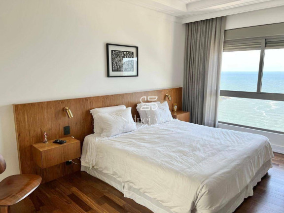 Imagem Apartamento com 2 Quartos à Venda, 159 m² em 2 Quadra Centro - Balneário Camboriú Imagem Apartamento com 2 Quartos à Venda, 159 m² em 2 Quadra Centro - Balneário Camboriú