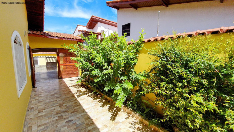 Imagem Casa com 3 Quartos à Venda, 172 m² em Balneário Flórida - Peruíbe Imagem Casa com 3 Quartos à Venda, 172 m² em Balneário Flórida - Peruíbe