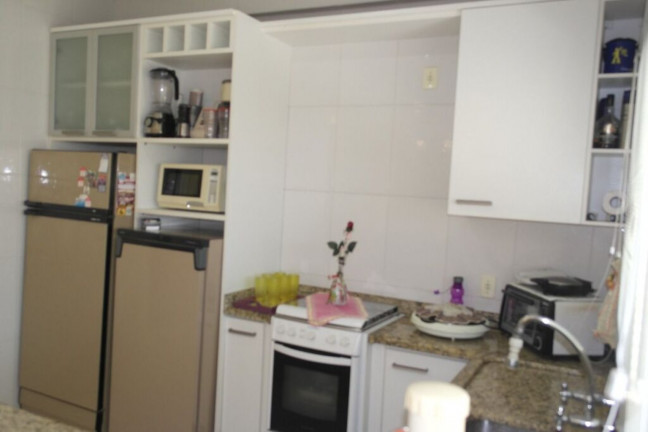 Imagem Imóvel com 3 Quartos à Venda, em Jardim Itu - Porto Alegre Imagem Imóvel com 3 Quartos à Venda, em Jardim Itu - Porto Alegre