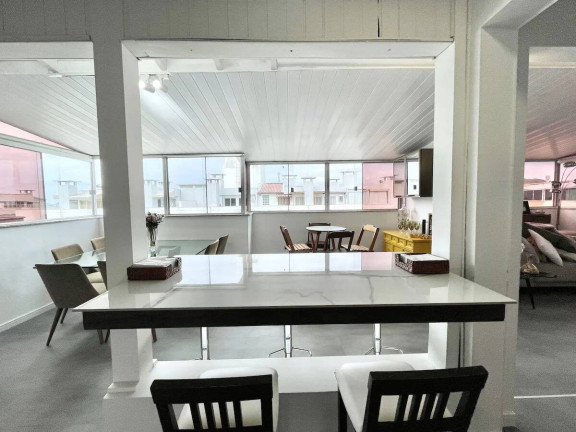 Imagem Cobertura com 3 Quartos à Venda, 160 m² em Jurerê Internacional - Florianópolis
