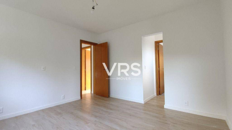 Imagem Casa com 4 Quartos à Venda, 203 m² em Vargem Grande - Teresópolis Imagem Casa com 4 Quartos à Venda, 203 m² em Vargem Grande - Teresópolis