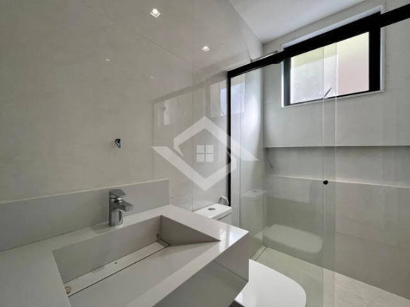 Imagem Casa com 6 Quartos à Venda, 350 m² em Barra Da Tijuca - Rio De Janeiro Imagem Casa com 6 Quartos à Venda, 350 m² em Barra Da Tijuca - Rio De Janeiro