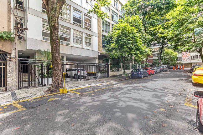 Imagem Apartamento com 2 Quartos à Venda, 73 m² em Botafogo - Rio De Janeiro Imagem Apartamento com 2 Quartos à Venda, 73 m² em Botafogo - Rio De Janeiro