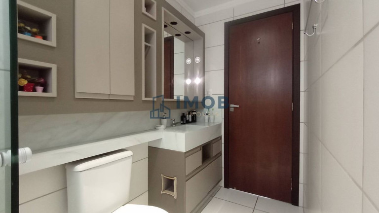 Imagem Apartamento com 3 Quartos à Venda, 85 m² em Centro - Guaramirim Imagem Apartamento com 3 Quartos à Venda, 85 m² em Centro - Guaramirim