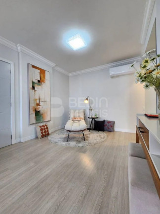 Imagem Apartamento com 2 Quartos à Venda, 122 m² em Centro - Balneário Camboriú Imagem Apartamento com 2 Quartos à Venda, 122 m² em Centro - Balneário Camboriú