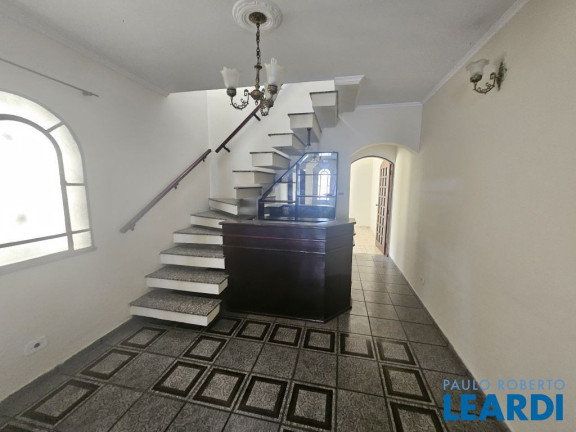 Imagem Sobrado com 3 Quartos à Venda, 177 m² em Vila Scarpelli - Santo André Imagem Sobrado com 3 Quartos à Venda, 177 m² em Vila Scarpelli - Santo André