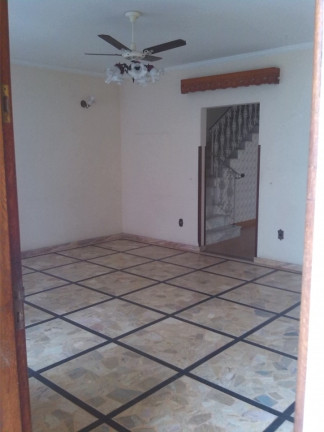 Imagem Sobrado com 3 Quartos à Venda, 218 m² em Embaré - Santos