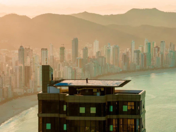 Imagem Apartamento com 4 Quartos à Venda, 261 m² em Barra Sul - Balneário Camboriú