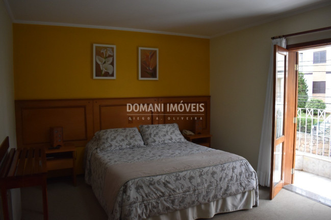 Imagem Imóvel com 32 Quartos à Venda, 800 m² em Região De Capivari - Campos Do Jordão Imagem Imóvel com 32 Quartos à Venda, 800 m² em Região De Capivari - Campos Do Jordão