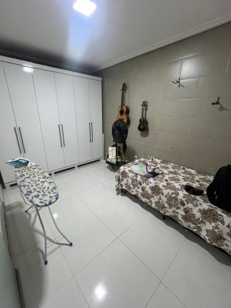 Imagem Casa com 3 Quartos à Venda, 180 m² em Cidade Continental - Serra