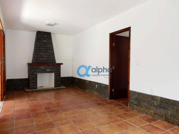 Imagem Casa com 5 Quartos à Venda, 240 m² em Itaipava - Petrópolis Imagem Casa com 5 Quartos à Venda, 240 m² em Itaipava - Petrópolis