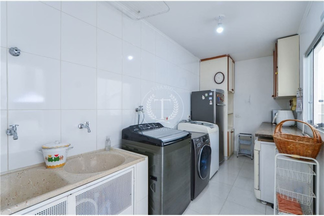 Imagem Casa com 4 Quartos à Venda, 413 m² em Indianópolis - São Paulo
