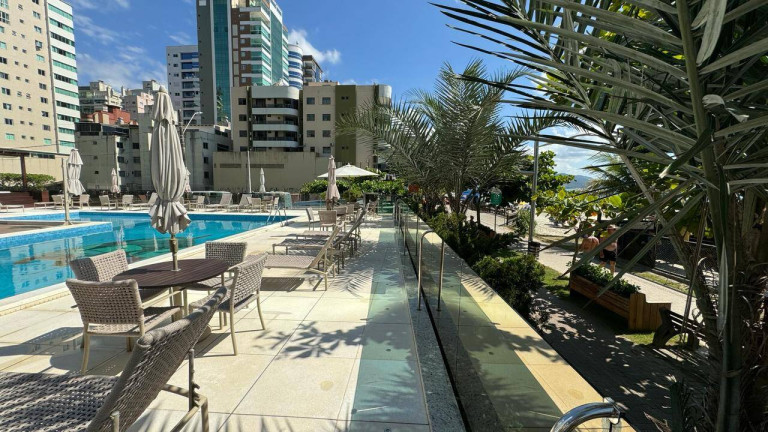 Imagem Apartamento com 4 Quartos à Venda, 185 m² em Meia Praia - Itapema Imagem Apartamento com 4 Quartos à Venda, 185 m² em Meia Praia - Itapema