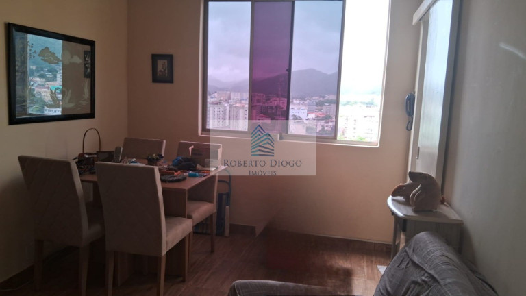 Imagem Imóvel com 2 Quartos à Venda, 55 m² em Taquara - Rio De Janeiro Imagem Imóvel com 2 Quartos à Venda, 55 m² em Taquara - Rio De Janeiro