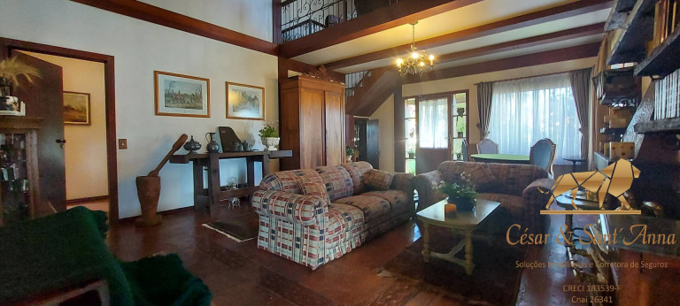 Imagem Casa com 6 Quartos à Venda, 1.300 m² em Alto Do Capivari - Campos Do Jordão