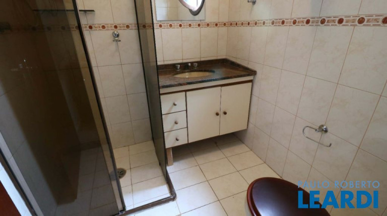 Imagem Sobrado com 3 Quartos à Venda, 217 m² em Vila Floresta - Santo André Imagem Sobrado com 3 Quartos à Venda, 217 m² em Vila Floresta - Santo André
