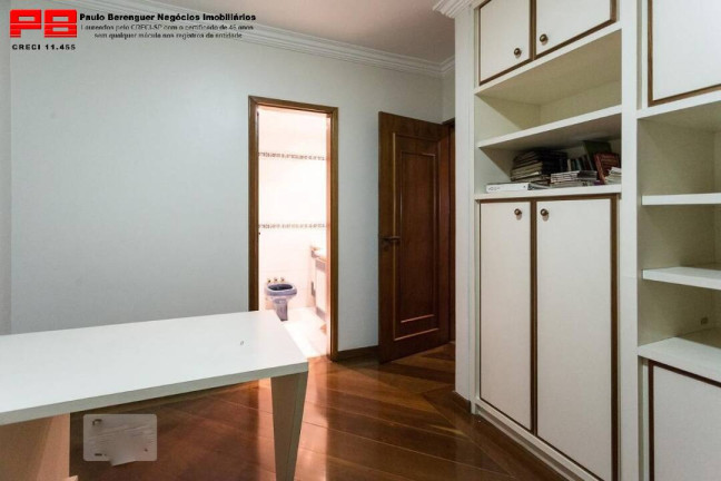 Imagem Apartamento com 4 Quartos à Venda, 250 m² em São Paulo Imagem Apartamento com 4 Quartos à Venda, 250 m² em São Paulo