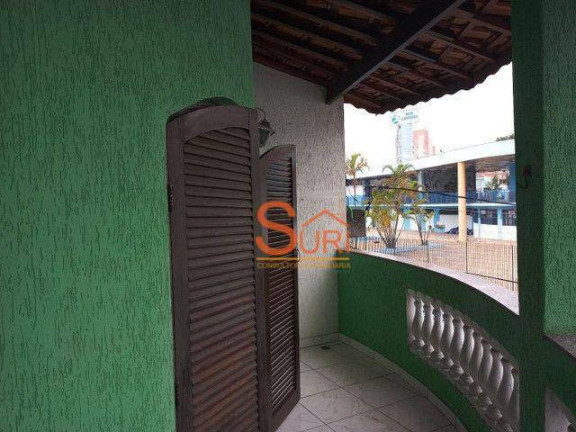 Imagem Casa com 3 Quartos à Venda, 320 m² em Piraporinha - Diadema Imagem Casa com 3 Quartos à Venda, 320 m² em Piraporinha - Diadema