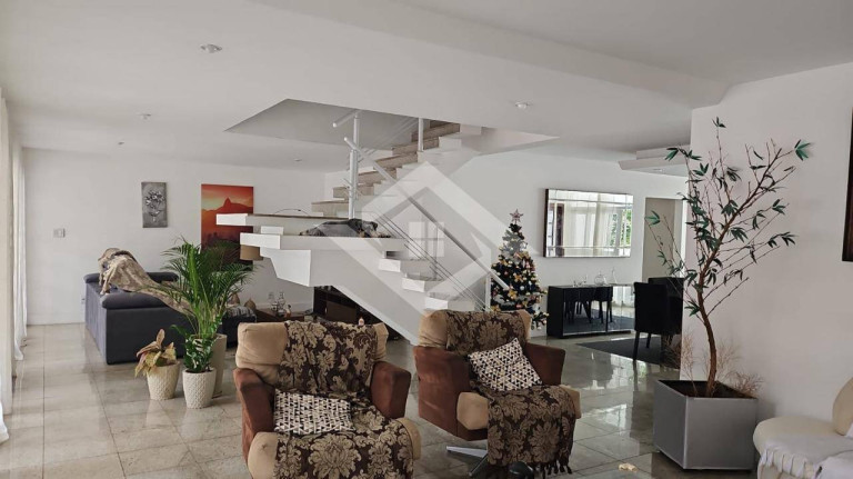 Imagem Casa com 5 Quartos à Venda, 600 m² em Recreio Dos Bandeirantes - Rio De Janeiro Imagem Casa com 5 Quartos à Venda, 600 m² em Recreio Dos Bandeirantes - Rio De Janeiro