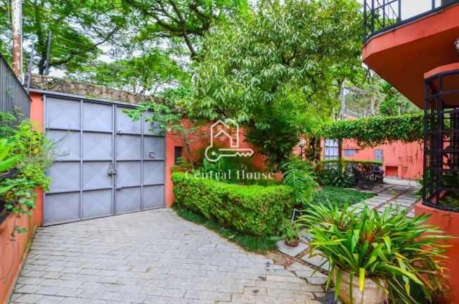 Imagem Sobrado com 4 Quartos à Venda, 386 m² em Jardim Morumbi - São Paulo Imagem Sobrado com 4 Quartos à Venda, 386 m² em Jardim Morumbi - São Paulo