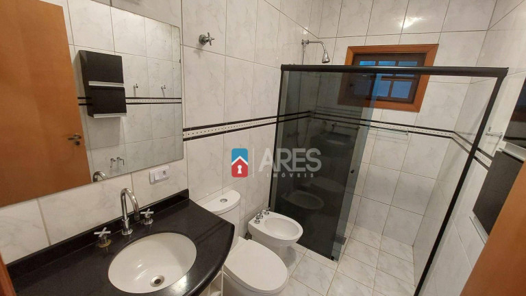 Imagem Chácara com 3 Quartos à Venda, 332 m² em Praia Dos Namorados - Americana Imagem Chácara com 3 Quartos à Venda, 332 m² em Praia Dos Namorados - Americana