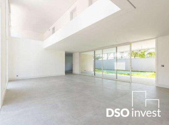 Casa de Condomínio com 4 Quartos à Venda,  em Jardim Cordeiro - São Paulo