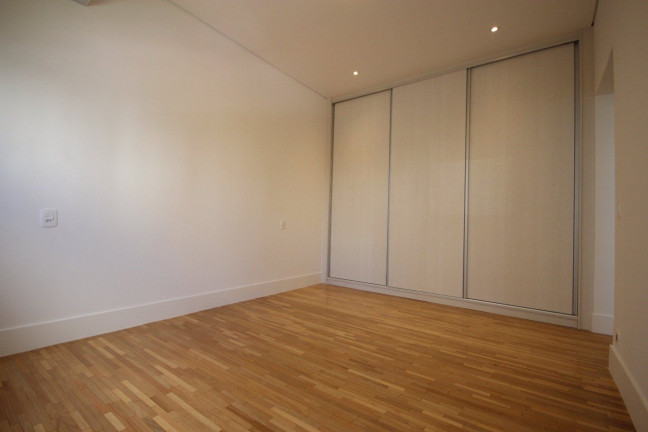 Imagem Apartamento com 3 Quartos à Venda ou Locação, 245 m² em Moema - São Paulo