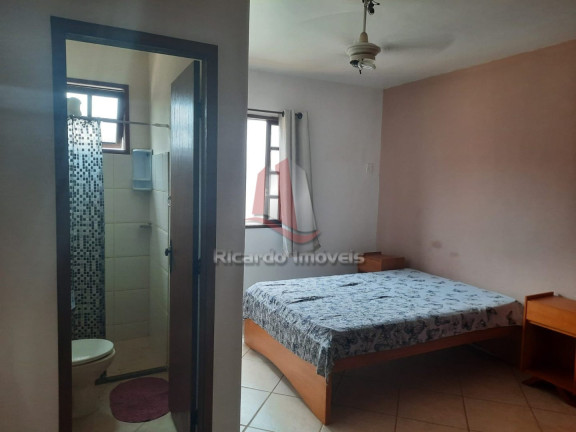 Imagem Casa de Condomínio com 2 Quartos à Venda, 111 m²