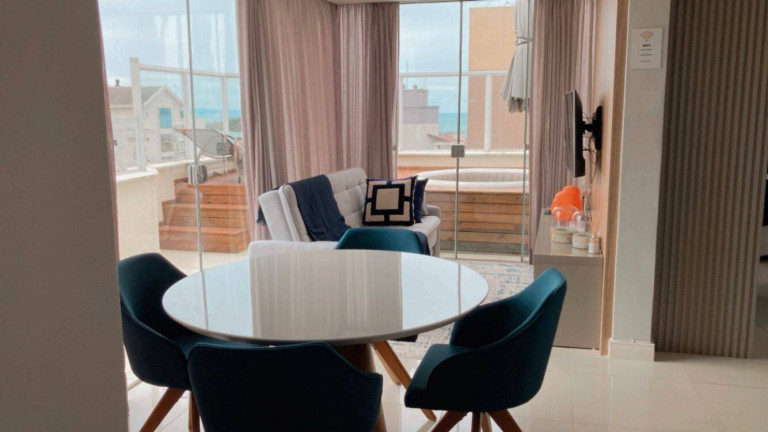 Imagem Cobertura com 1 Quarto para Temporada, 88 m² em Canasvieiras - Florianópolis Imagem Cobertura com 1 Quarto para Temporada, 88 m² em Canasvieiras - Florianópolis