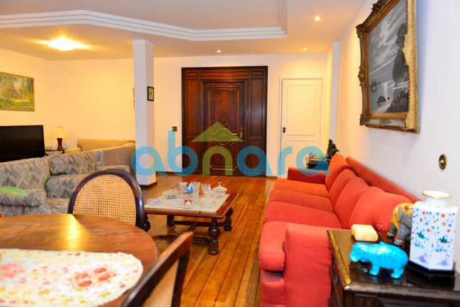 Imagem Apartamento com 4 Quartos à Venda, 280 m² em Ipanema - Rio De Janeiro Imagem Apartamento com 4 Quartos à Venda, 280 m² em Ipanema - Rio De Janeiro