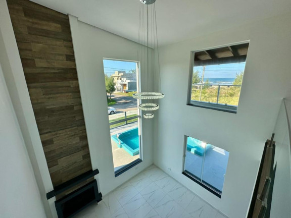 Imagem Casa com 3 Quartos à Venda, 166 m² em Zona Norte - Capao Da Canoa