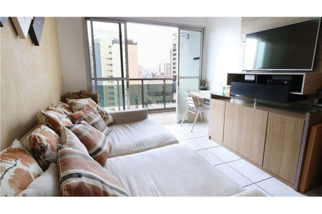 Imagem Apartamento com 2 Quartos à Venda, 65 m² em Vila Nova Conceição - São Paulo