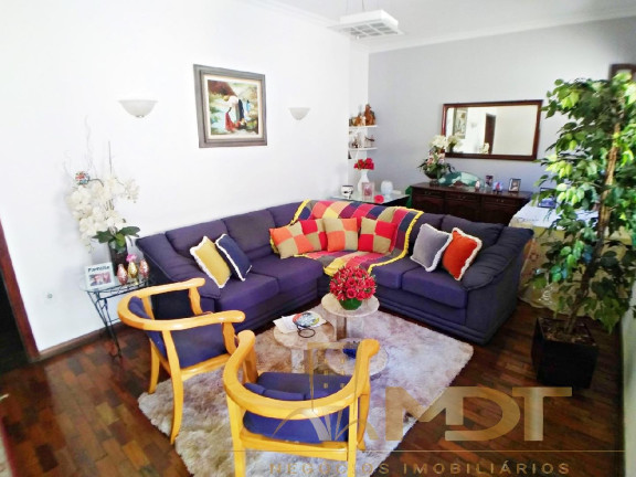 Imagem Casa com 5 Quartos à Venda, 300 m² em Planalto - Belo Horizonte