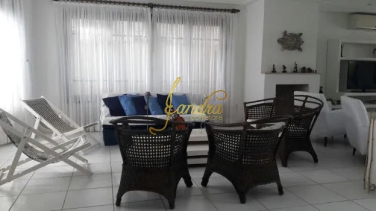 Imagem Casa de Condomínio com 4 Quartos à Venda, 230 m² em Atlantida - Xangri-la