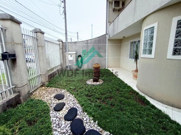 Imagem Casa com 3 Quartos à Venda, 198 m² em Monza - Colombo Imagem Casa com 3 Quartos à Venda, 198 m² em Monza - Colombo