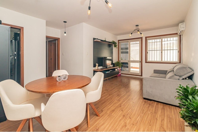 Apartamento com 2 Quartos à Venda, 77 m² em Petrópolis - Porto Alegre